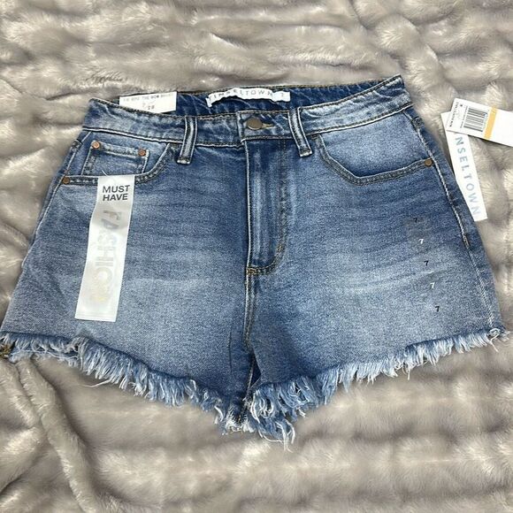 Tinseltown High-Rise Frayed-Hem Denim Shorts Size 7 - Picture 2 of 3